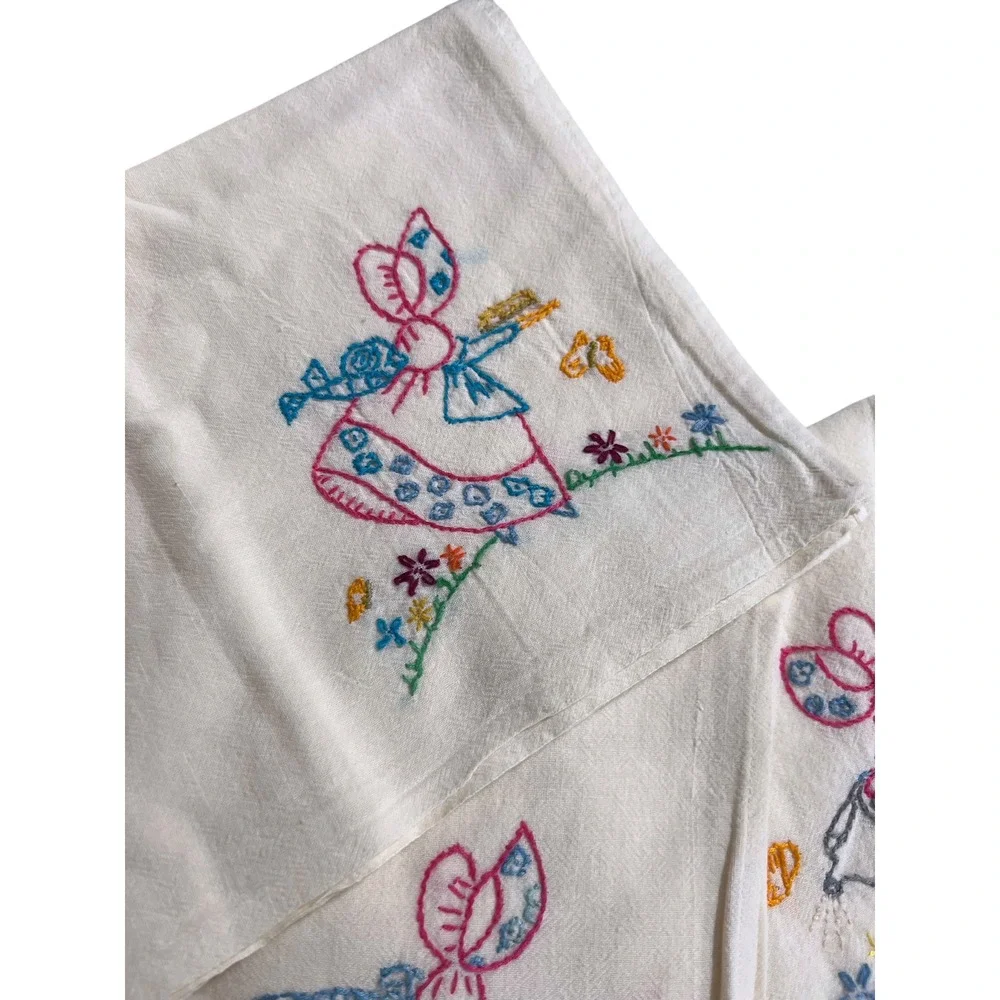 Vintage Embroidered Tea Towels‎ Set of 5 Cottagecore Kitchen Linens